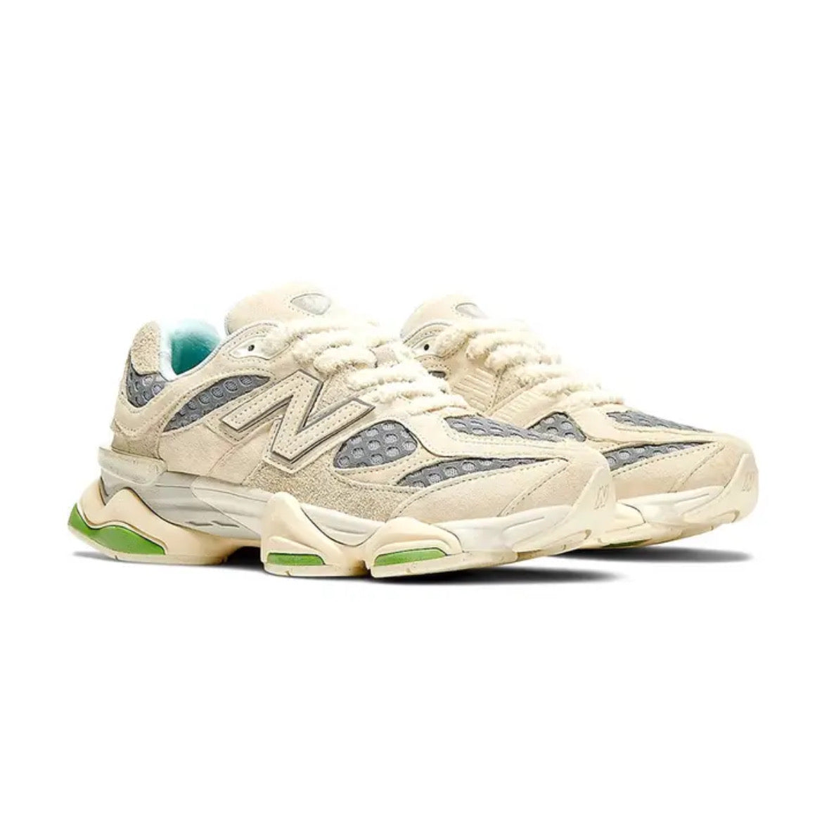 9060 x Bricks & Wood “Cream Green”