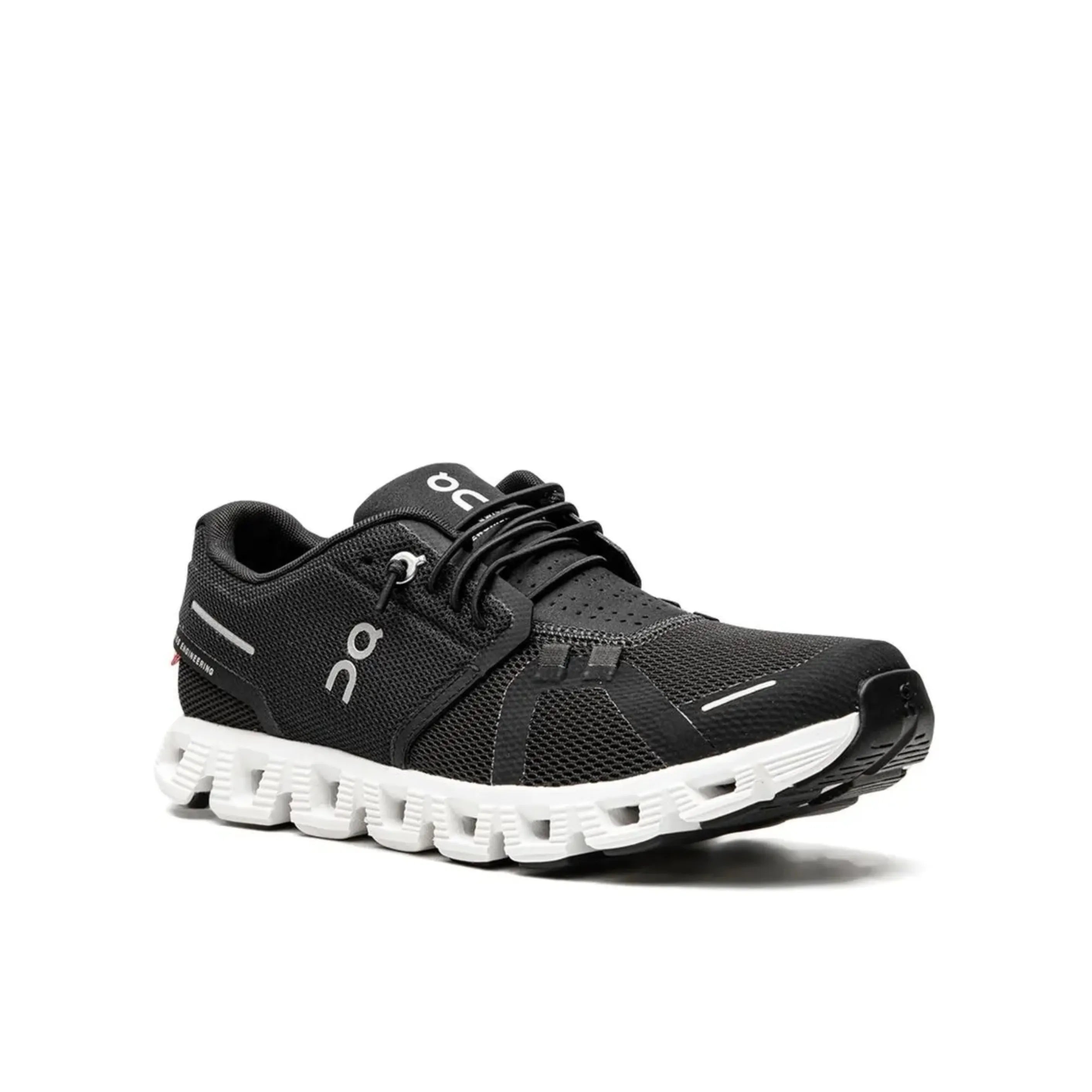 On Cloud 5 "Black/White"