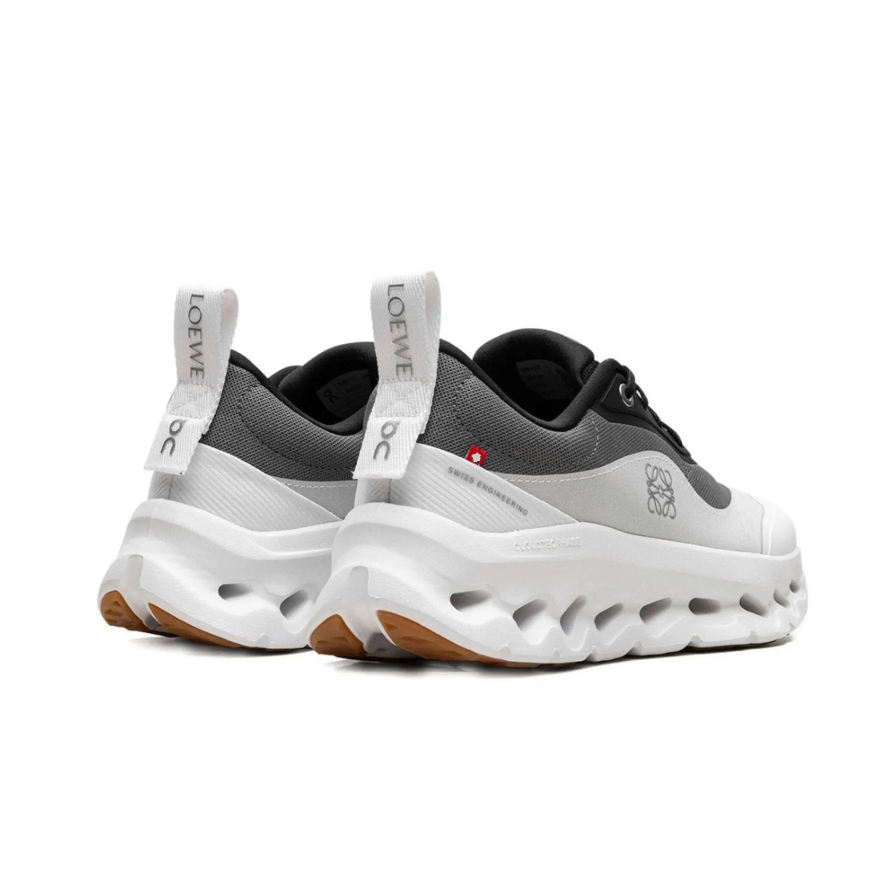 Cloudtilt 2.0 X Loewe "Grey/Black"