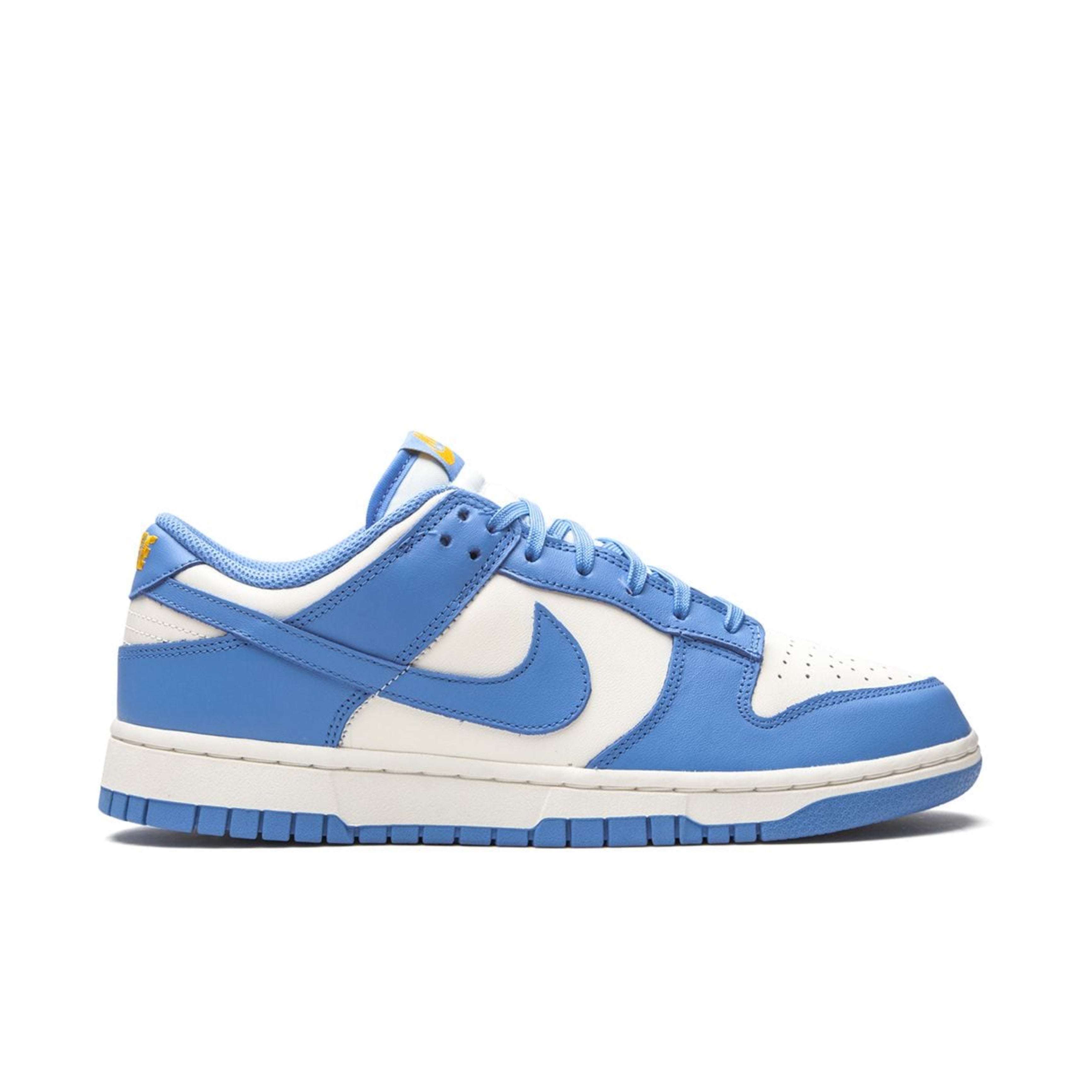 Dunks Low "University Blue"