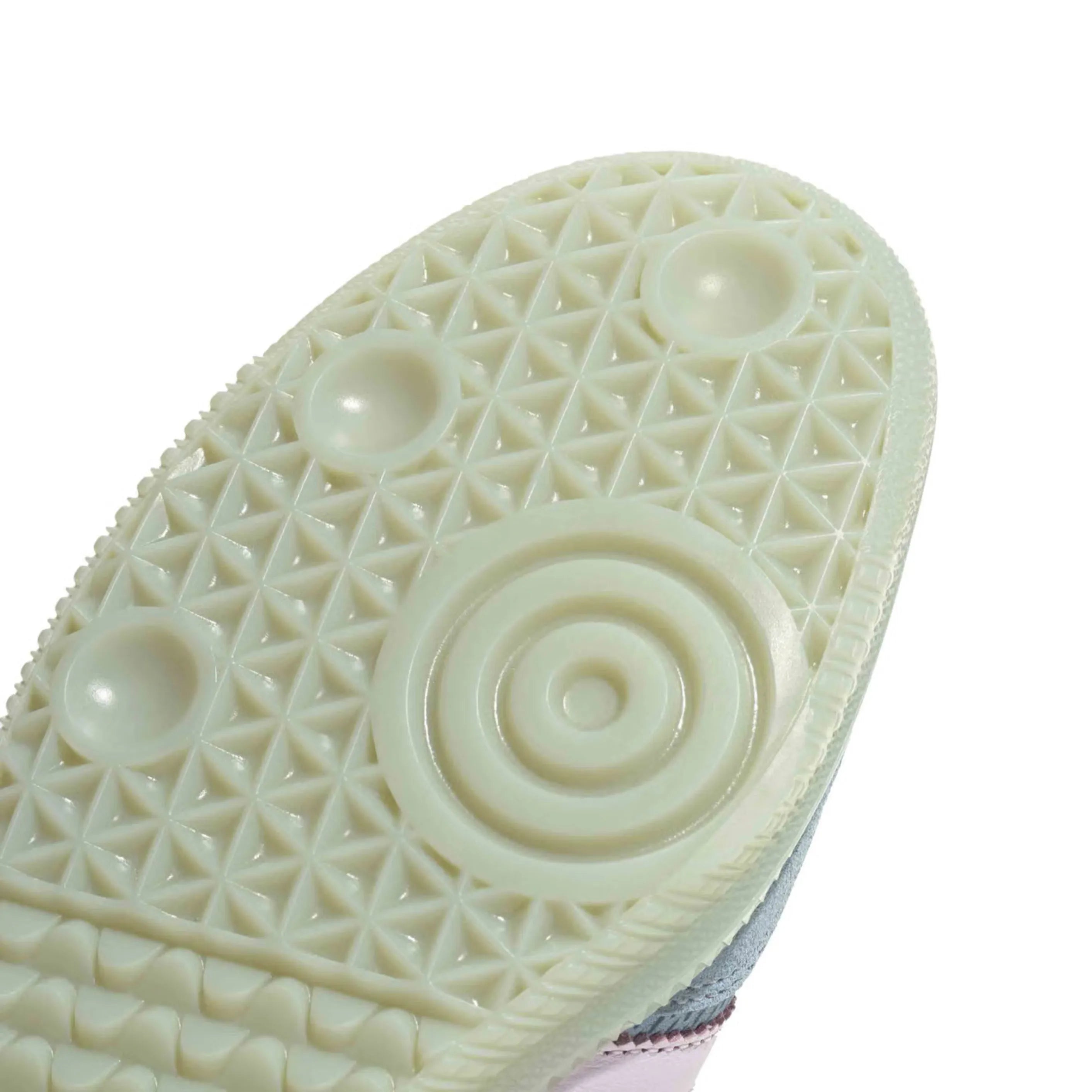 Samba "Tactile Blue Ice Lavender"