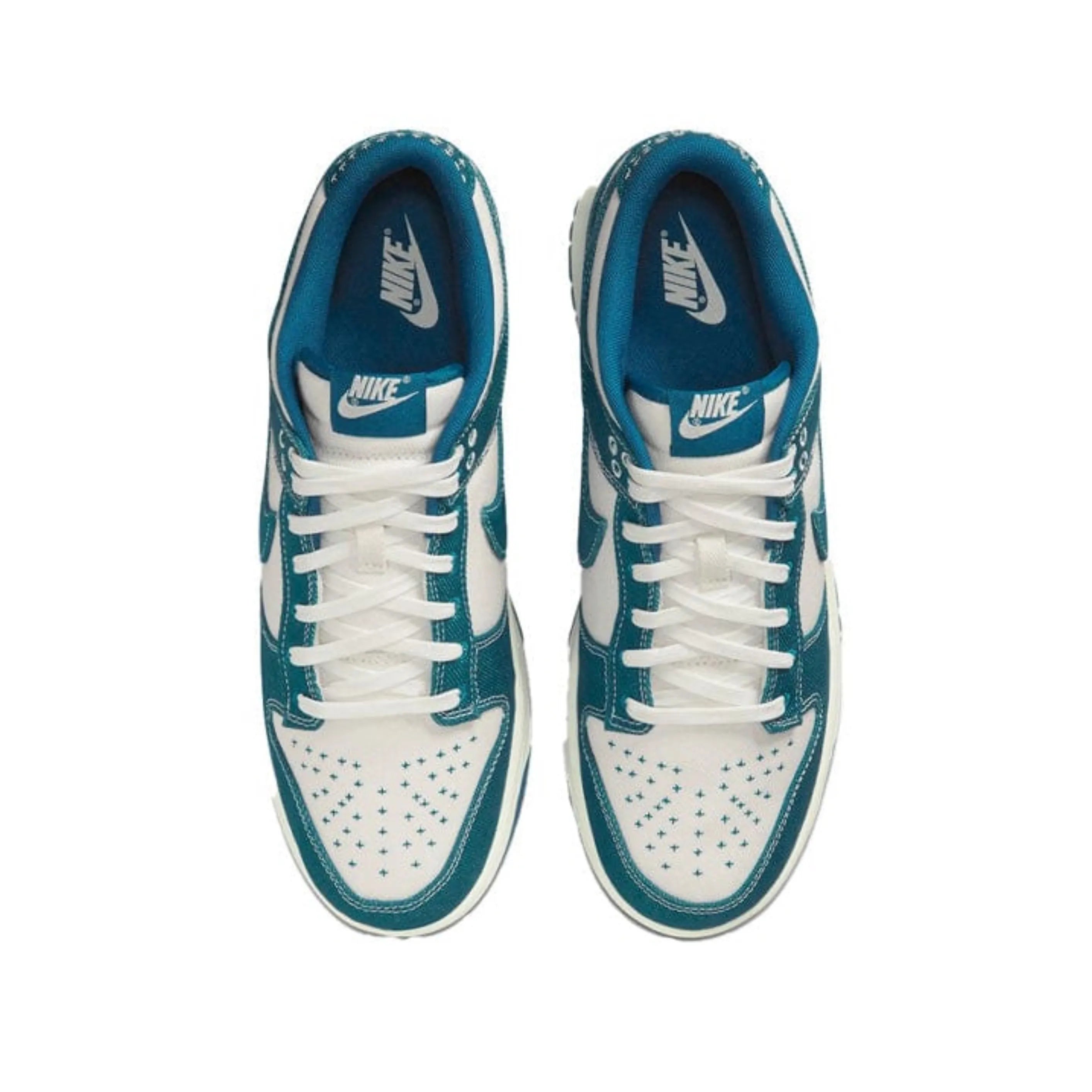 Dunks Low "Industrial Blue"