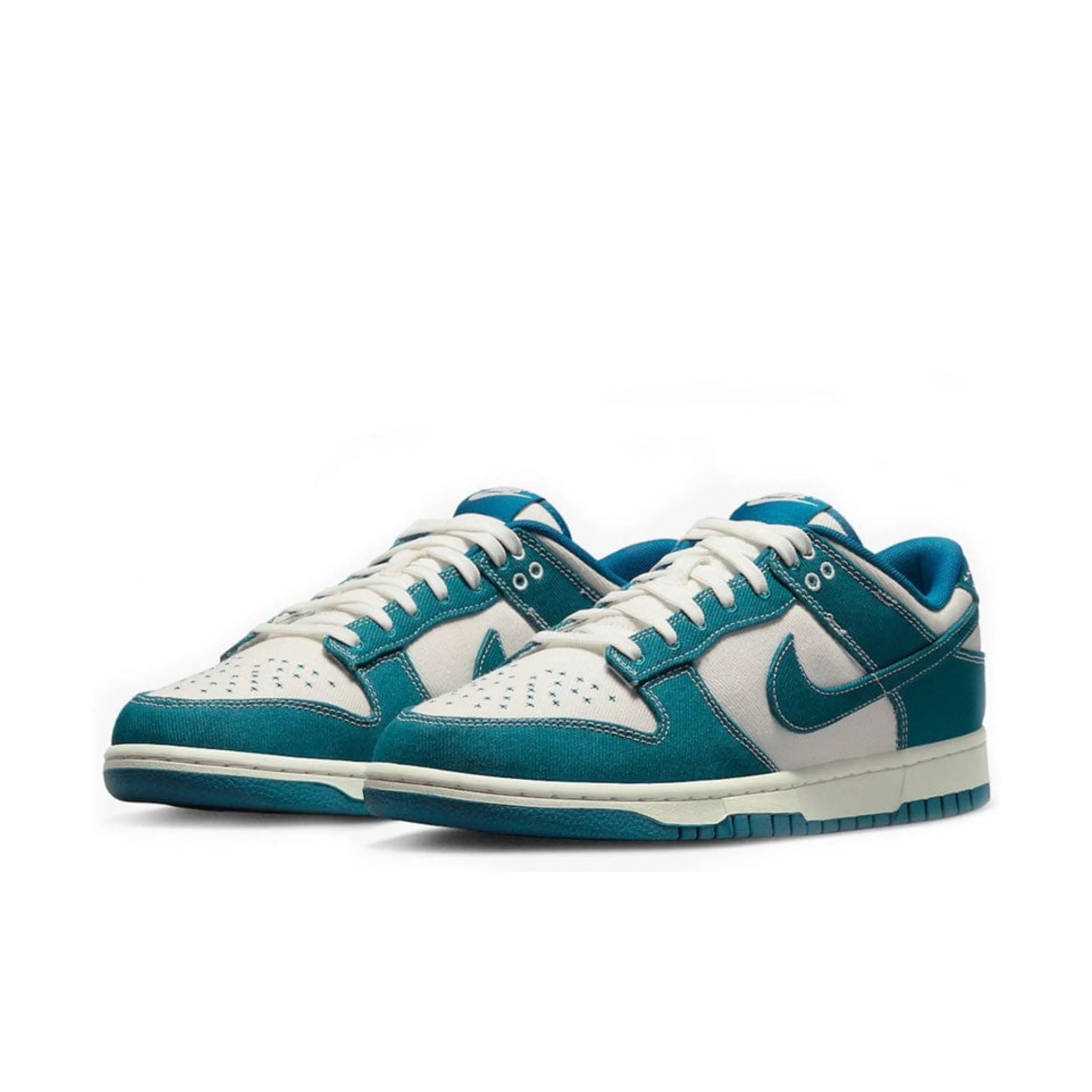 Dunks Low "Industrial Blue"