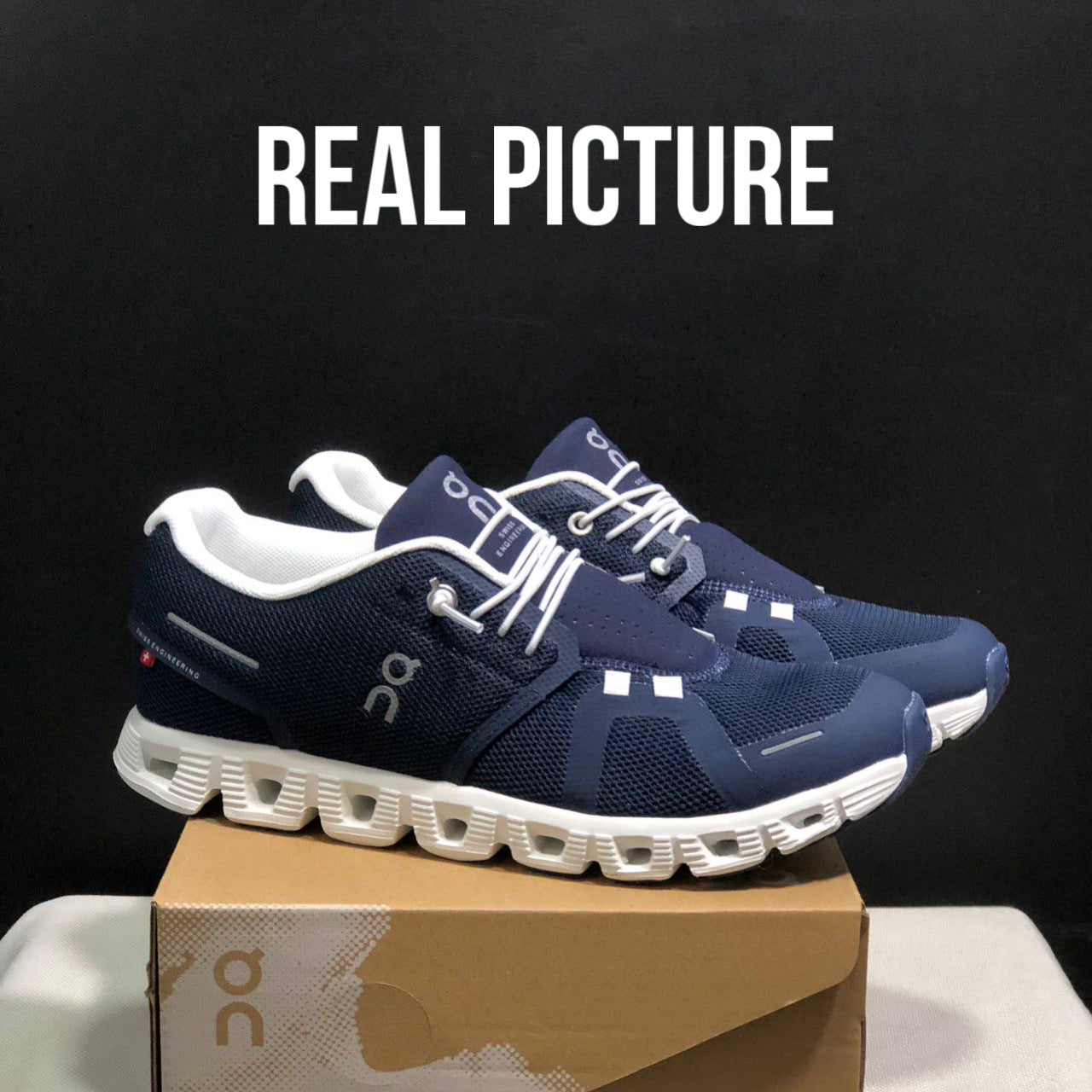 On Cloud 5 "Navy"